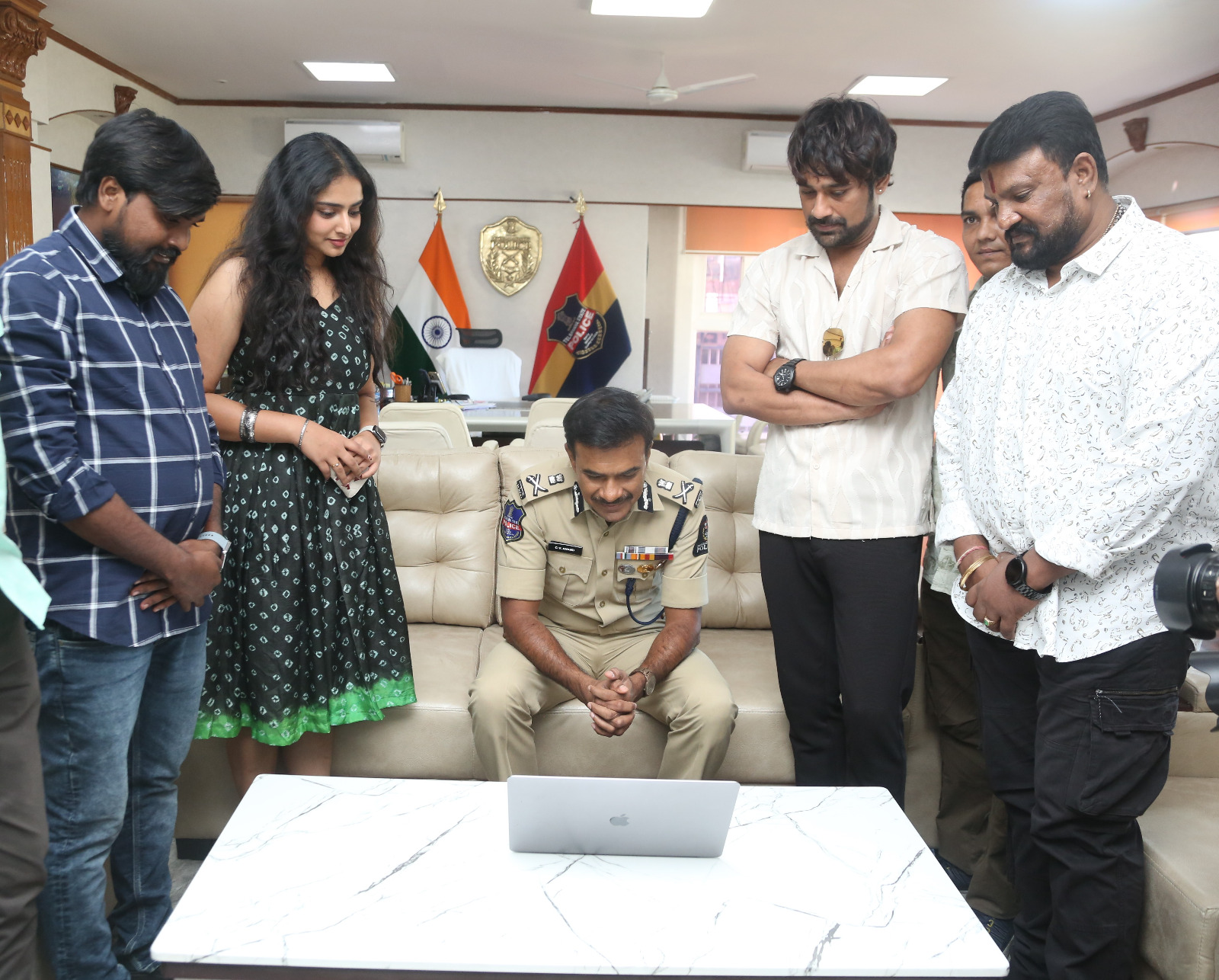 Constable Title Song Release (1)