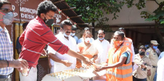 Sekhar Kammula Help to Sanitation workers