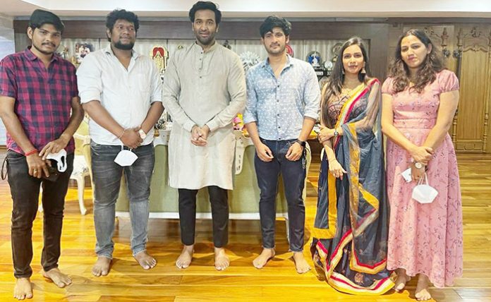 Manchu Vishnu Launched Neeku Naaku Pellanta Trailer