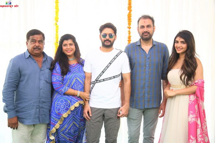 Nithiin-Vakkantham-Vamsy-Movie-Launch-Industryhit (1)