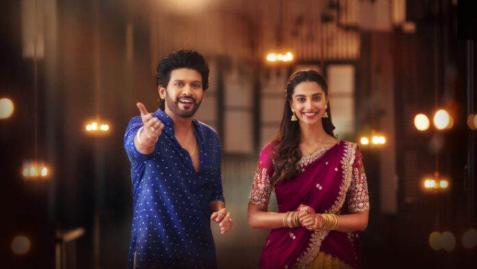 Naveen Polishetty Meenakshi Chaudhury From Anaganaga Oka Raju