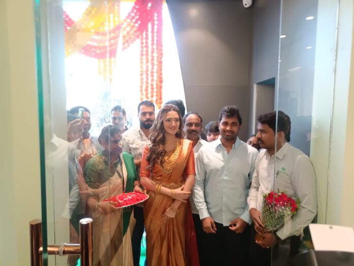 Actress Neha Shetty Inaugurates Goyaz Silver Jewellery Showroom at Bhimavaram (1)