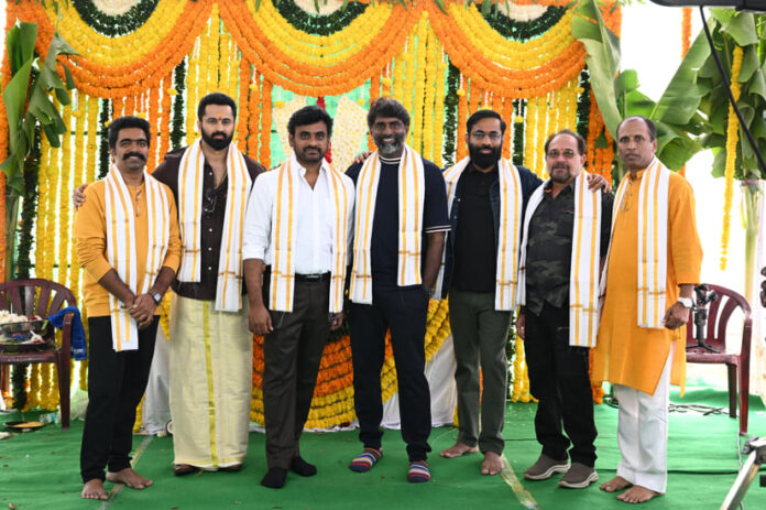Modi Biopic “Maa Vande” grandly launched (1)