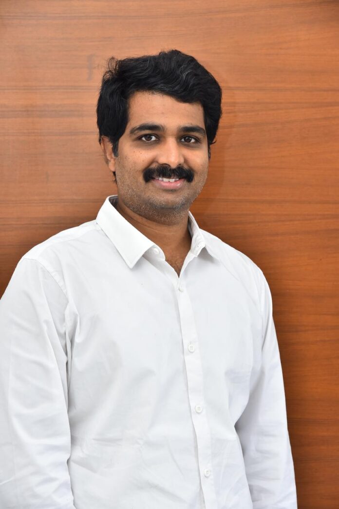 Hey Bhagawan” producer Vamsi Nandipati (2)
