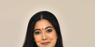 Saraswathi Movie Producer Pooja Sarathkumar