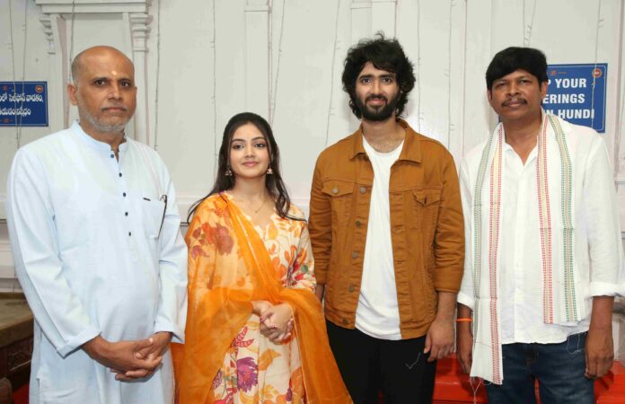 SuswaraTarang & DivyaniMonda At Suravivisions Production No. 1