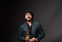 జాతీయ వేదికపై సత్తా చాటిన హీరో రాగ్ మయూర్ Rag Mayur Wins Best Actor At NEXA Streaming Awards
