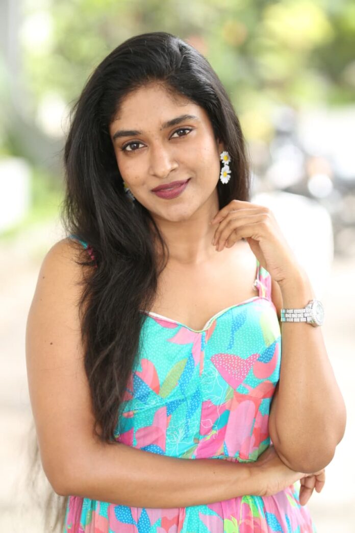 Ameer Log Heroine Vedha Jalandhar Interview