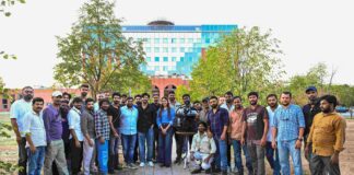 Dulquer Salmaan "Sri Sri" Wraps Up Foreign Schedule Successfully