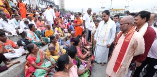 Additional EO Sri Venkayya Chowdary Enquired About The Prasadam