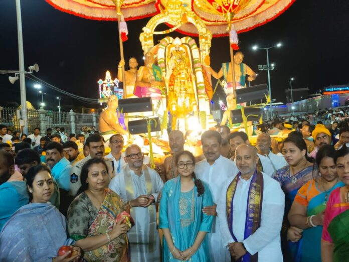 Smt. Vasundhara Devi Wife Of Actor And MLA Sri Nandamuri Balakrishna Participated In The Srivari Salakatla Brahmotsavams (2) Smt. Vasundhara Devi Wife Of Actor And MLA Sri Nandamuri Balakrishna Participated In The Srivari Salakatla Brahmotsavams