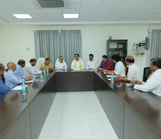 ఎస్వీబీసీ అధికారులతో టీటీడీ ఛైర్మన్ సమావేశం TTD Chairman's Meeting with SVBC Officials