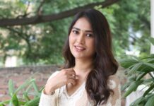 ‘తత్వం’లో నటించడం లక్కీగా ఫీలవుతున్నాను: హీరోయిన్ దష్విక Tatvam Heroine Dashvika Interview