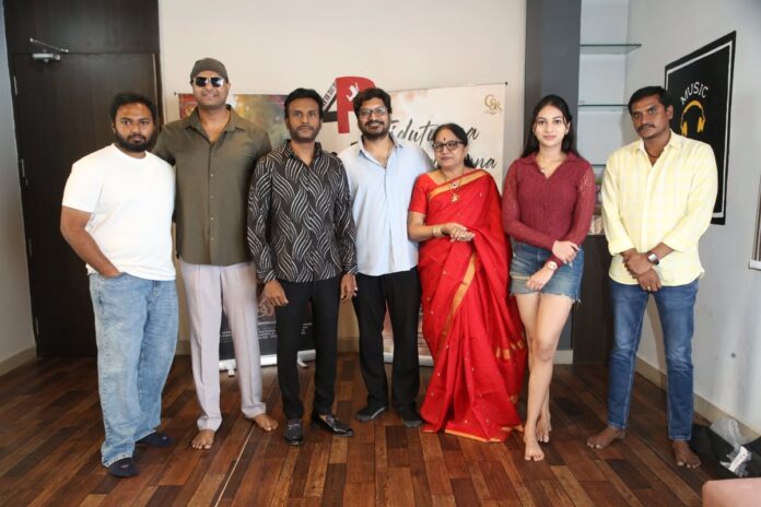 ‘Tidutunna Kodutunna’ Love Song from ‘Mugguru Kothulu’ Released by Anup Rubens (3) ‘Tidutunna Kodutunna’ Love Song from ‘Mugguru Kothulu’ Released by Anup Rubens