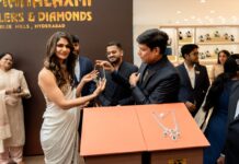 శ్రీ మహాలక్ష్మి జువెల్లర్స్ అండ్ డైమండ్స్ ‘ది ట్రెజర్ చెస్ట్’ను ఆవిష్కరించిన అల్లు స్నేహా రెడ్డి Allu Sneha Reddy unveils “the treasure chest” by Sri Mahalaxmi Jewllers and Diamonds