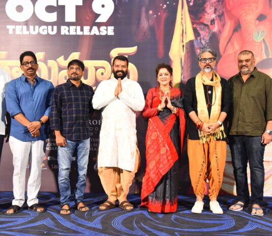 ‘హనుమాన్ అంశ్’ భారత ప్రజల సినిమా. తెలుగులో కూడా గొప్ప విజయం సాధిస్తుందనే నమ్మకం ఉంది: ప్రెస్ మీట్ లో హీరో శోభినవ్ సత్య