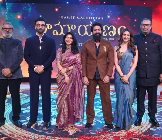 ‘రామాయణం’ తప్పకుండా అందరికీ ఒక గొప్ప బిగ్ స్క్రీన్ సినిమాటిక్ ఎక్స్పీరియన్స్ ఇవ్వబోతుంది: గ్రాండ్ రిలీజ్ ఈవెంట్ లో హీరో రణ్బీర్ కపూర్ Ramayana Telugu Pre Releae Event At Hyderabad Held In A Grand Manner