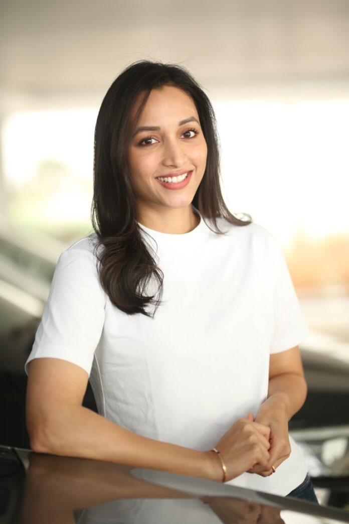 ‘Aadarsha Kutumbam – House No. 47’ Heroine Srinidhi Shetty Interview